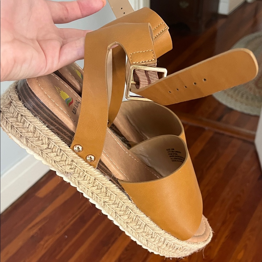 Aloha Island Tan Espadrille Sandals